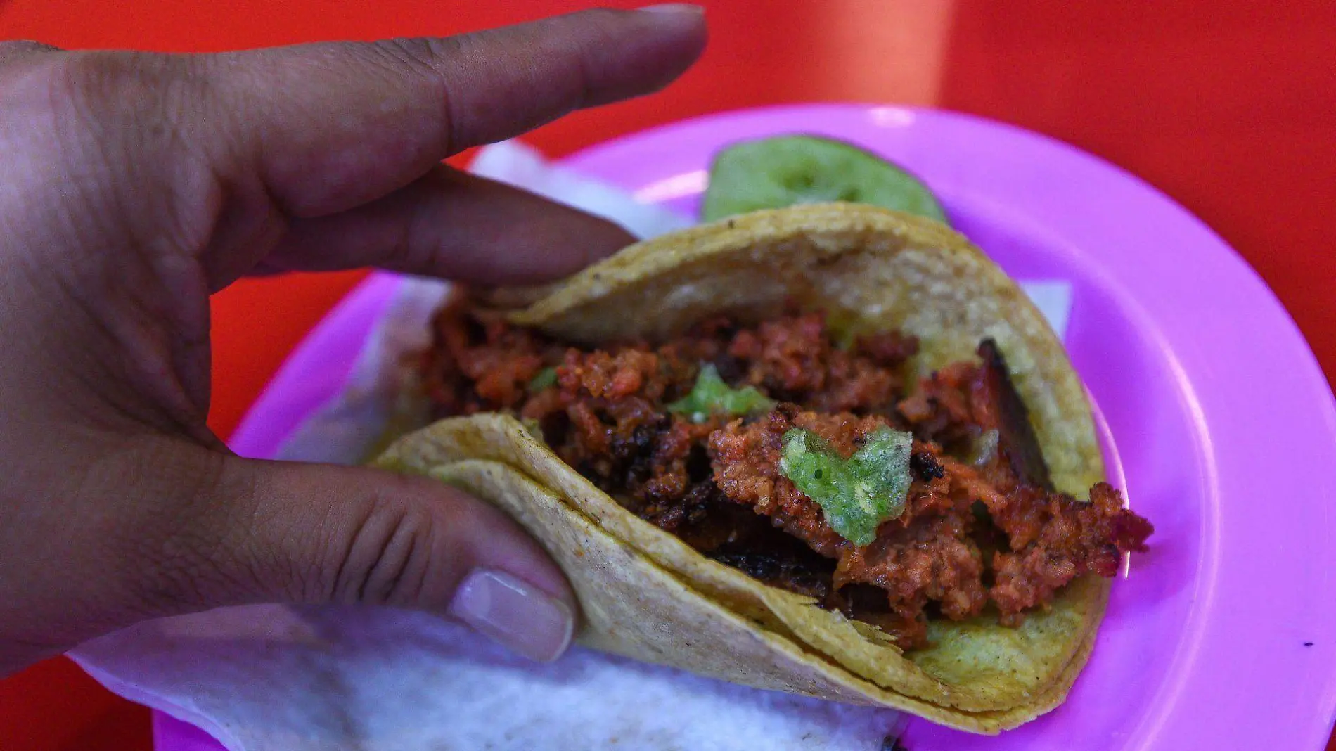 Consumir alimentos en la calle puede ser una deliciosa experiencia, si seguimos algunas recomendaciones básicas